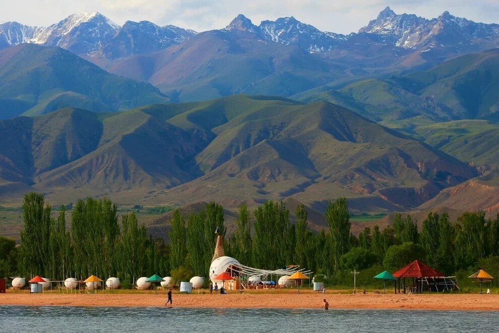 Озеро иссык куль киргизия