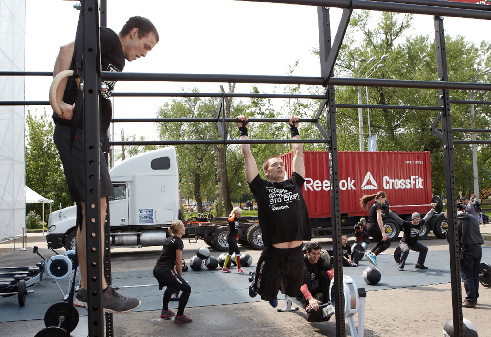 Workout площадка в Нескучном саду