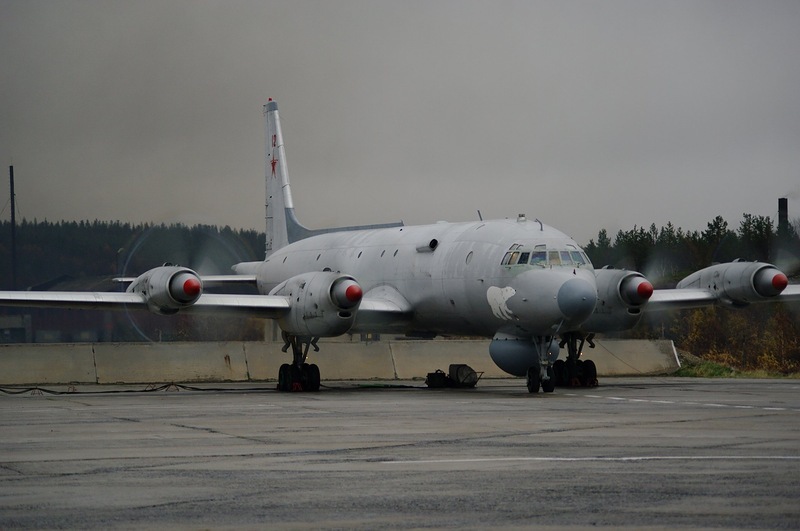 Североморск 1. Ил 38 Североморск. Аэродром Североморск. Ил38 фото Североморска.