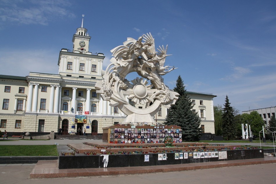 Хмельницкий. Хмельницкий город Украина. Хмельницкий Украина центр города. Памятники в городе Хмельницкий. Хмельницкий центр города.