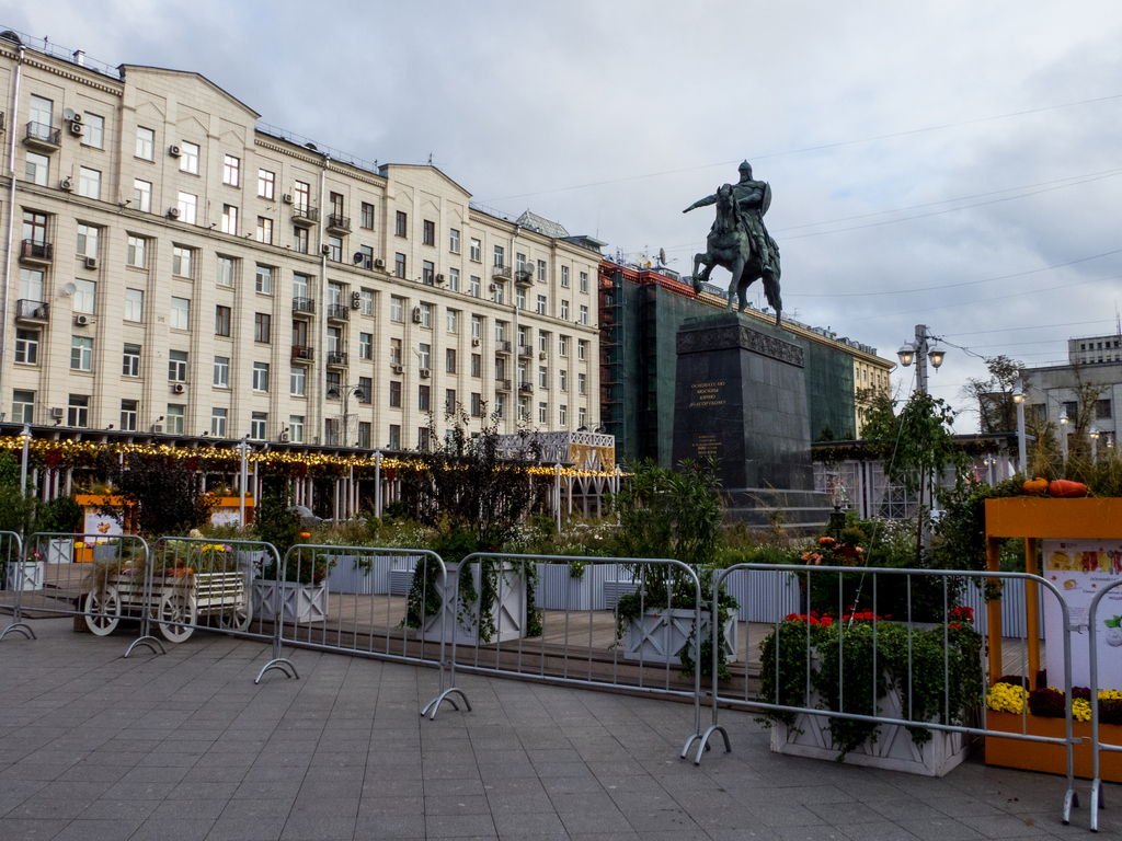 Тверская площадь в москве фото